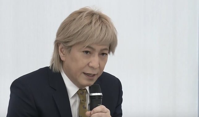 Tetsuya Komuro
