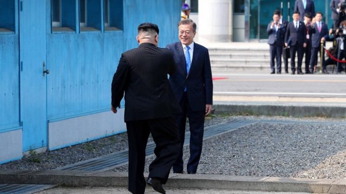 El presidente Moon Jae-in recibe en el sur a lider norcoreano Kim Jong-un