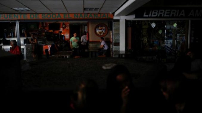 El apagón afecta la capital Caracas y alrededores