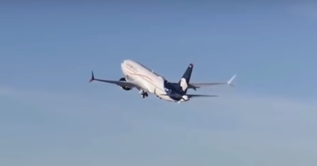 Avión