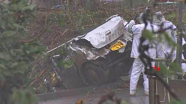 Rescate de un carro en Chiba, su conductor falleció. (NHK)