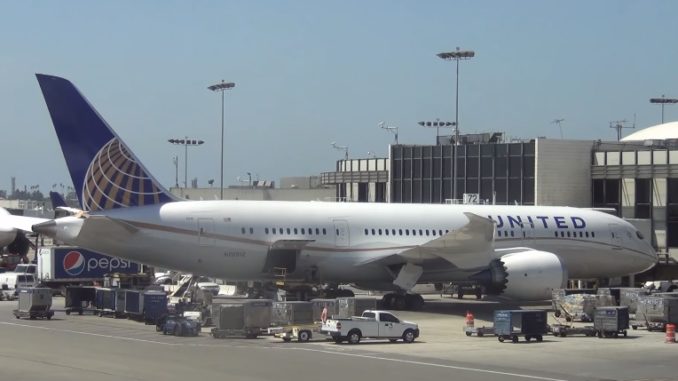 Avión