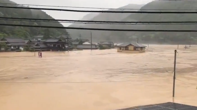 Inundación en Kumamoto (Imagen Twitter @PlusUltra35)