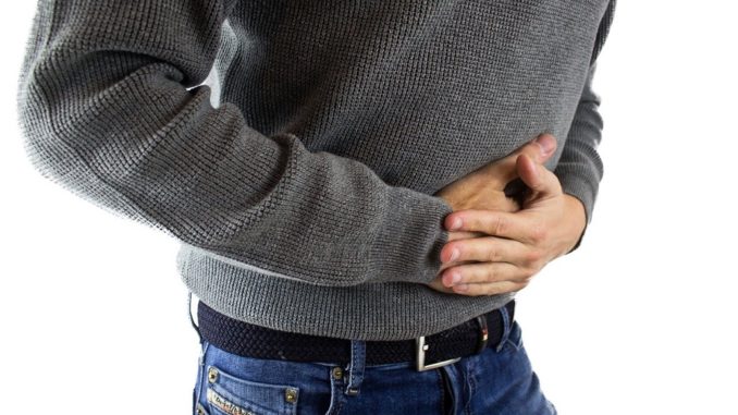 Dolor abdominal (Darko Djurin - Pixabay)