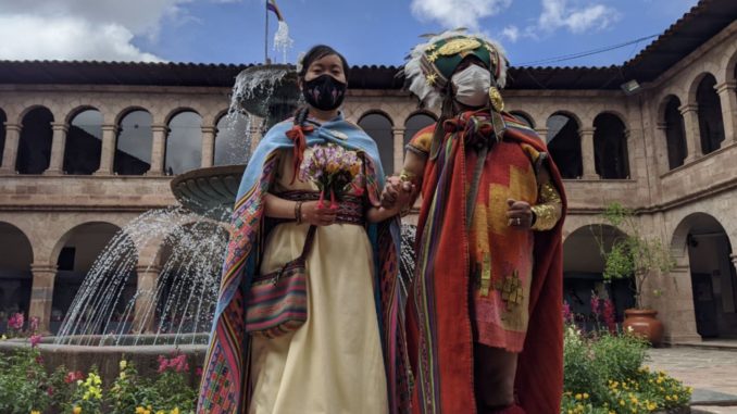 Susuka y Alberto en el Cusco