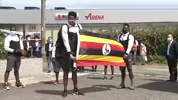 Delegacion de Uganda en Izumisano, Osaka
