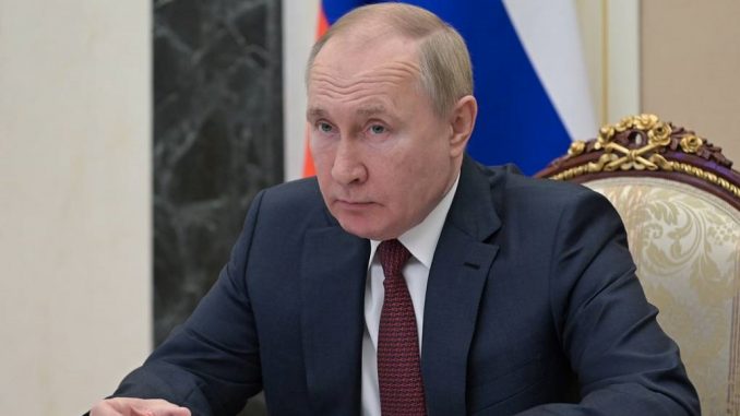 President Putin on video conference call with Russian ministers