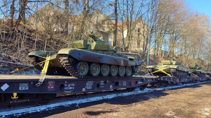 República Checa envía tanques a Ucrania