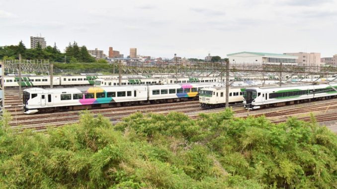 Estacionamiento de trenes de Omiya en Saitama