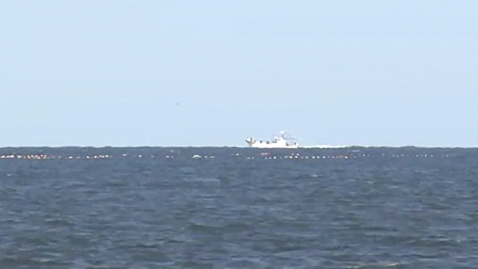 Mar cerca al puerto de Himi en Toyama