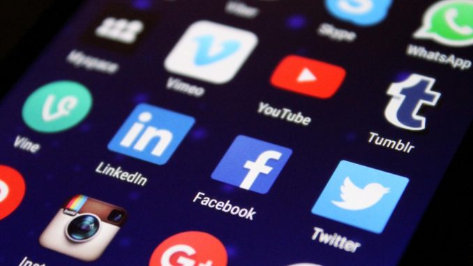 Redes sociales - Pixabay-
