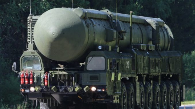 Misil_balístico_intercontinental_RS-24_Yars_