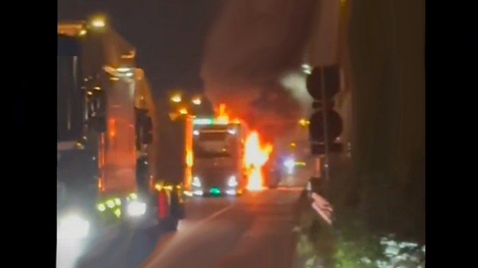 Accidente en la Tomei, cerca a Atsugi