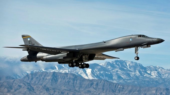 Bombardero B-1B Lancer estadounidense