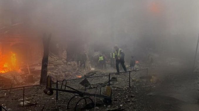 Región de Kiev bombardeada hoy por Rusia