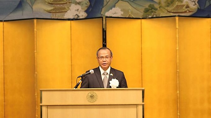 Ex embajador Vu Hong Nam, en su última ceremonia en Tokio el 2 de septiembre