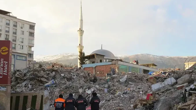 Desastre en Turquía (Ylenia Gostoli - Aljazeera)