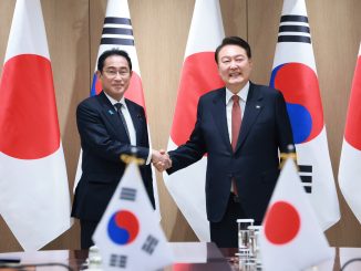 Kishida y el presidente surcoreano (foto Kantei)