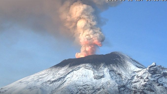 Volcán Popocatépetl, imagen del 22 de mayo