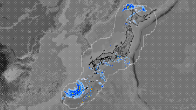 Grandes lluvias concentradas en Okinawa 04082023