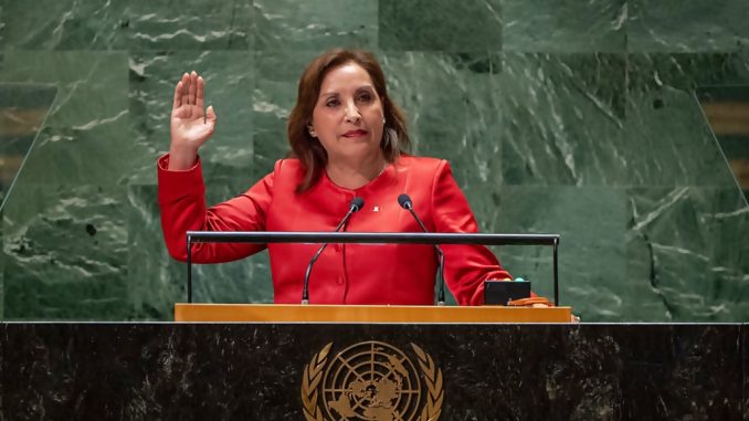 Dina Boluarte ante la Asamblea General de las Naciones Unidas