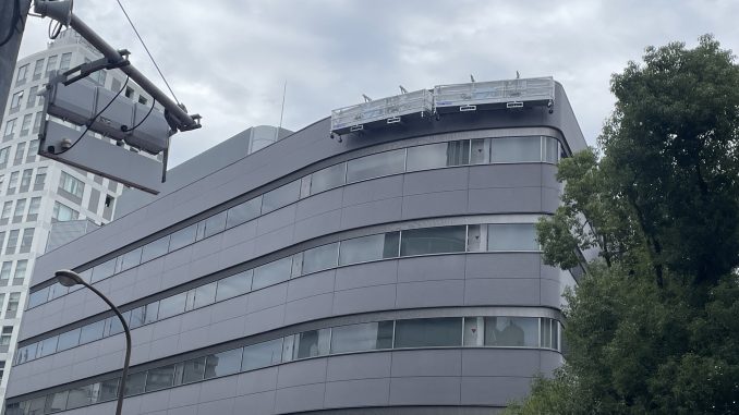 Retiran el nombre de Johnny & Associates
