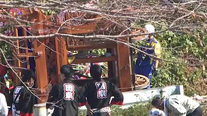 Carroza accidentada en Shizuoka (NNN)