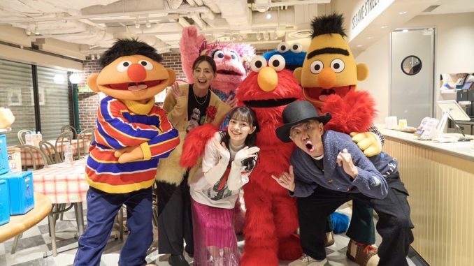 Inauguración de Sesame Street Market Ikebukuro Mash Holdings Co