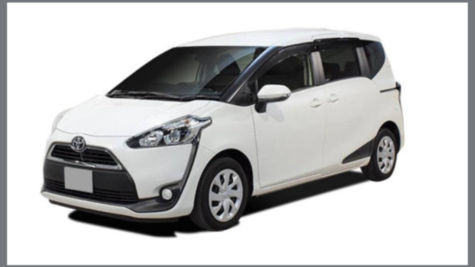 Toyota Sienta 2015