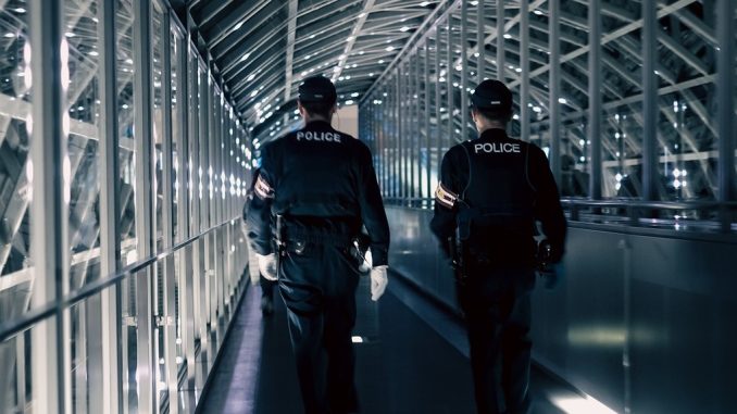 Policía de Kioto