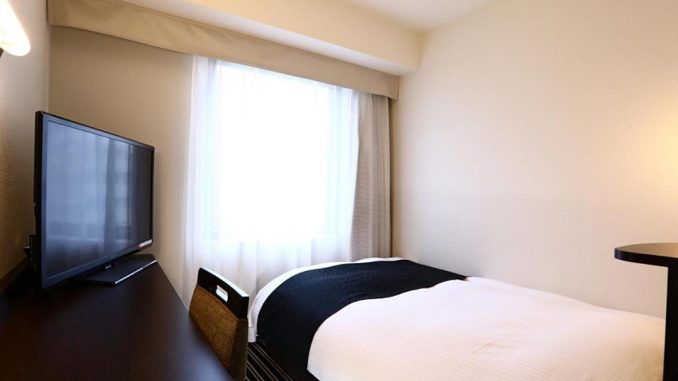 Habitación del uno de los hoteles de la cadena APA en Tokio