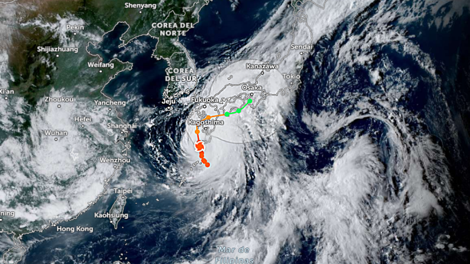 16:40 horas, el tifón está sobre Kyushu