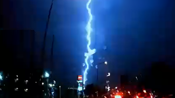 Saitama shi, esta noche