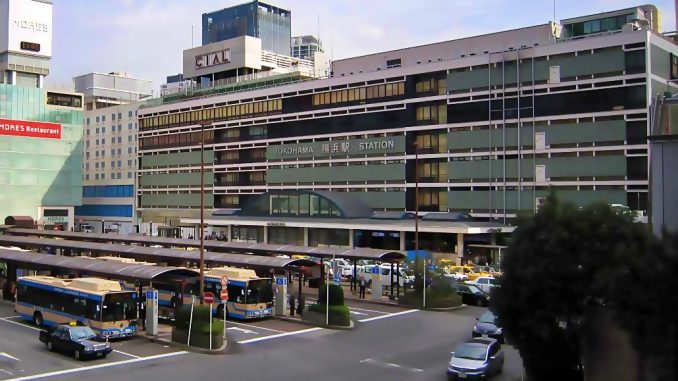 Estación de Yokohama