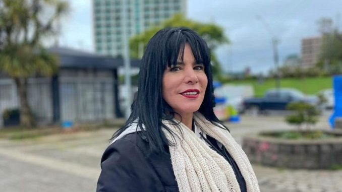 Anita Alvarado