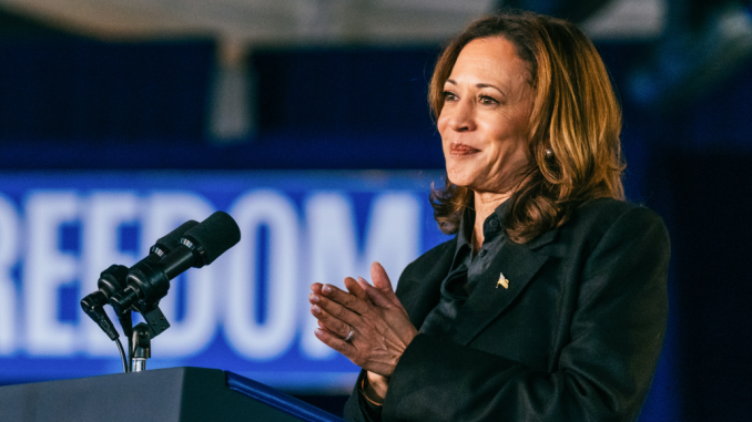 Kamala Harris ofreció su apoyo a Trump para una transferencia pacífica.