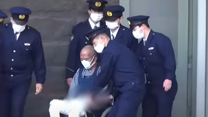 Kaoru Sakamaki de 77 años fue detenido ayer.