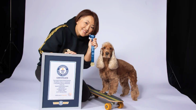 Satomi Asano con el talentoso perro Coda