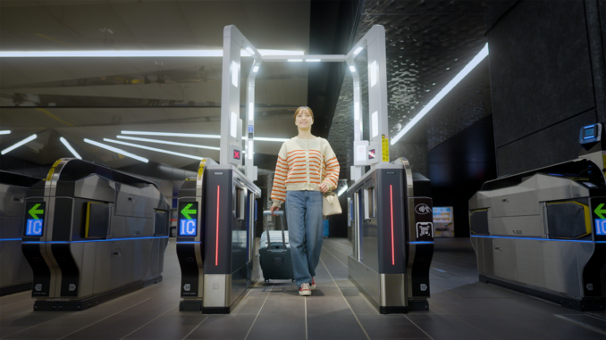 Máquina de ingreso mediante reconocimiento facial en estaciones de Osaka Metro