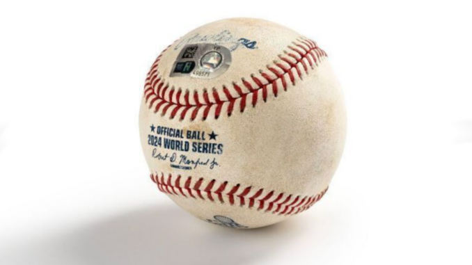 Pelota subastada hoy