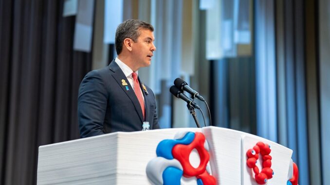 El presidente Santiago Peña en la Expo Osaka 2025