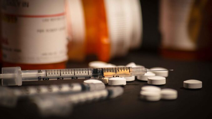 Fentanilo, un opiode que mata a miles de personas por año en EEUU.