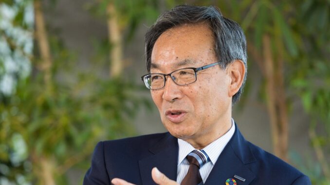 Kazuhiro Tsuga, presidente del consejo de administración de Panasonic Holdings