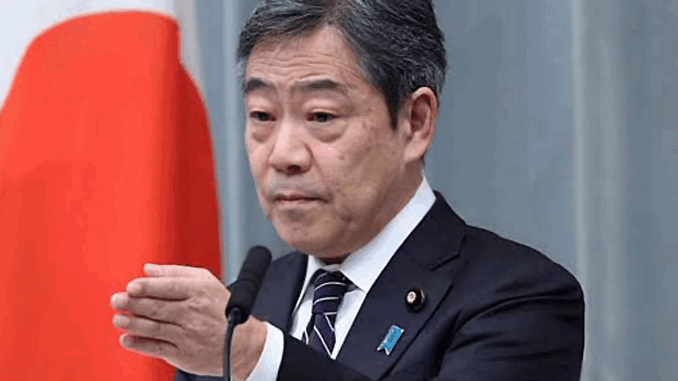 Vicesecretario en jefe del Gabinete, Kazuhiko Aoki