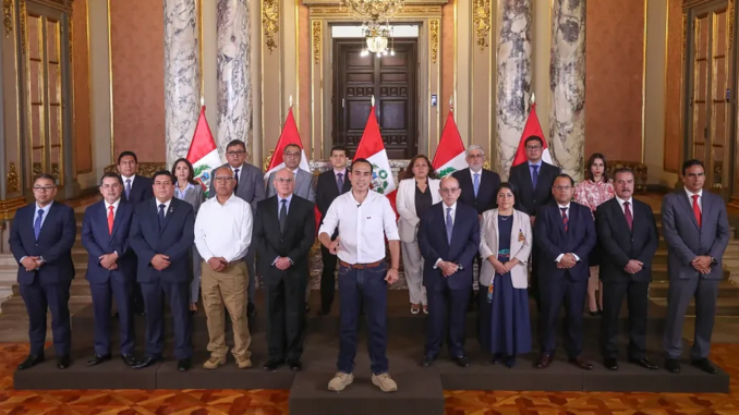 El presidente peruano José Jerí anuncia estado de emergencia en Lima y Callao
