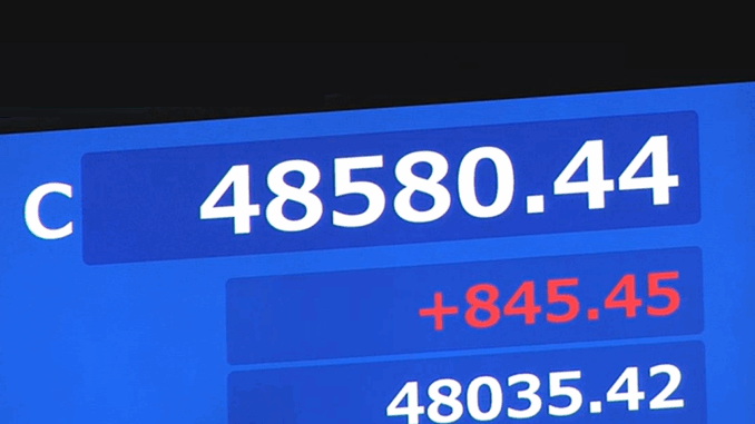 Record en la Bolsa de Tokio con 48.580 puntos