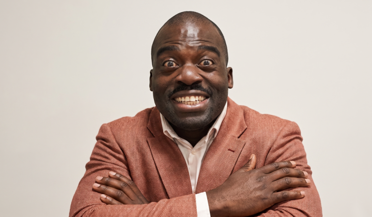 Tokio: Detienen al talento de TV Bobby Ologun por presunta agresión ...